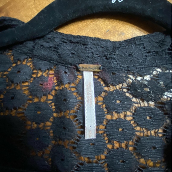 Free People Black Floral Lace Top Size small - Picture 2 of 13